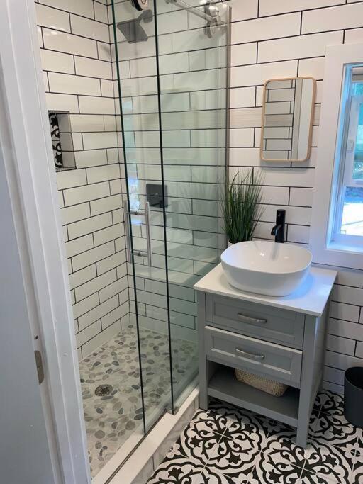 Shares View Luxury Apt Rockledge Exterior photo